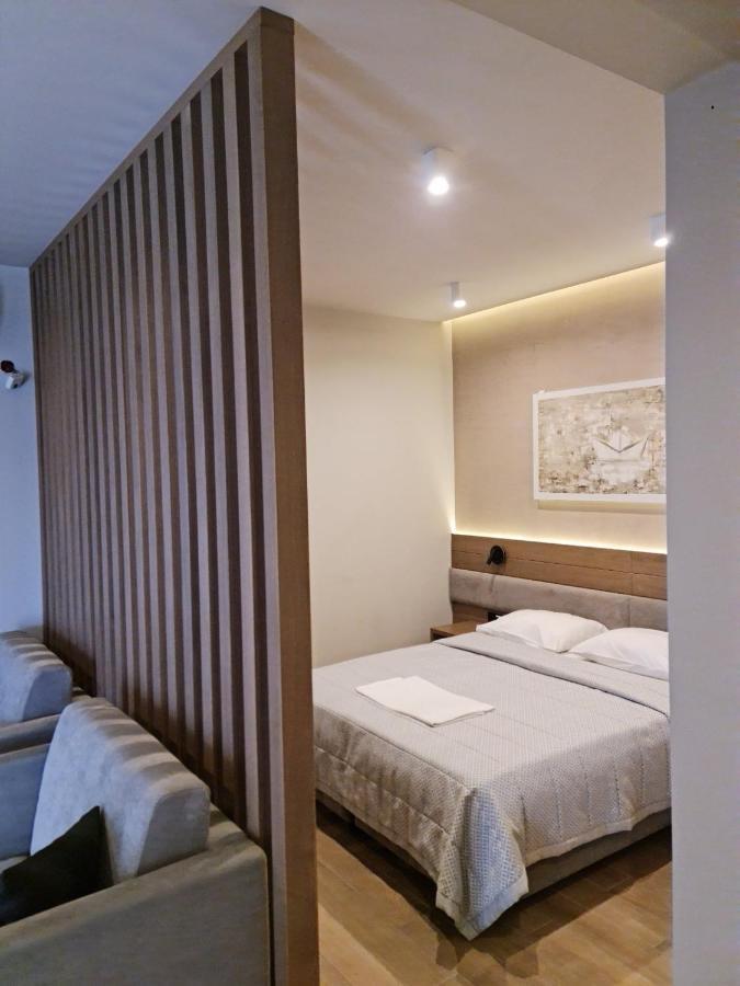 Hotel Golden Sun Nea Mesagkala Luaran gambar
