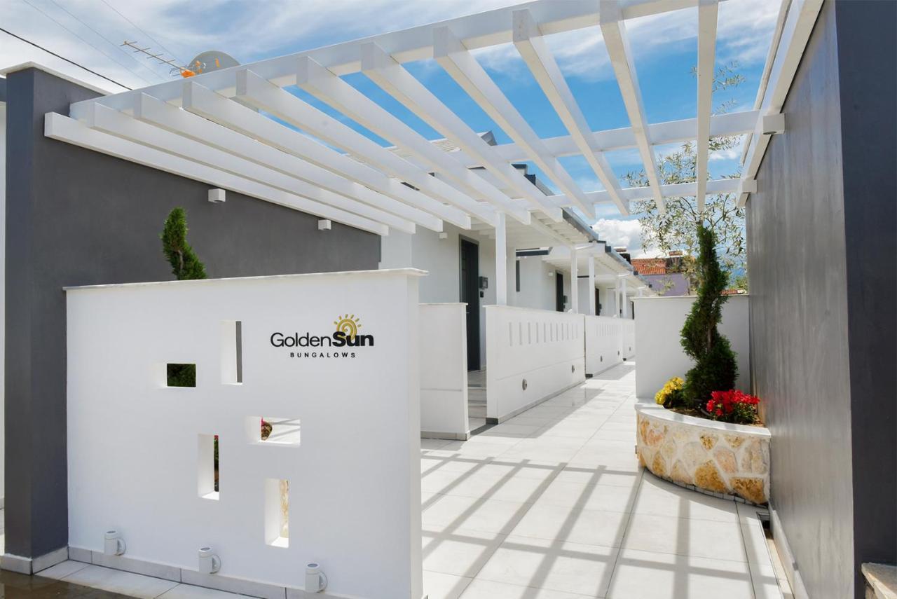 Hotel Golden Sun Nea Mesagkala Luaran gambar