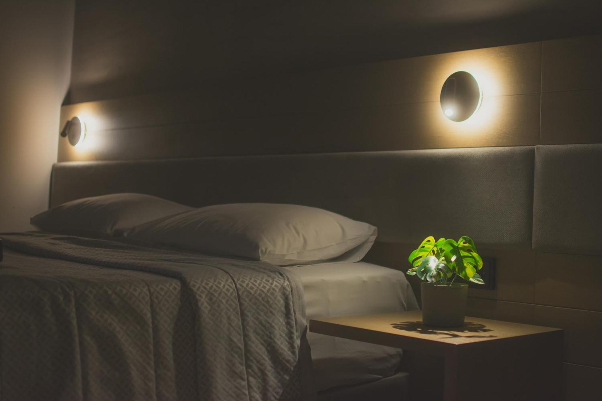 Hotel Golden Sun Nea Mesagkala Luaran gambar