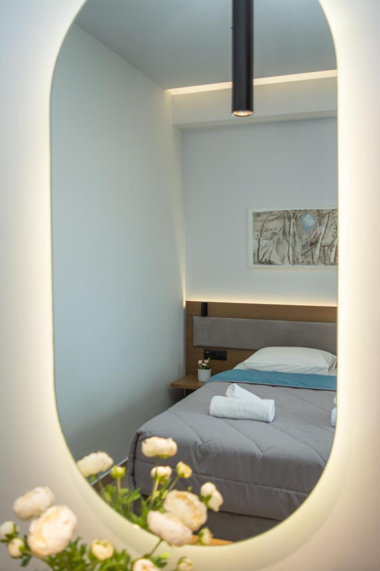 Hotel Golden Sun Nea Mesagkala Luaran gambar