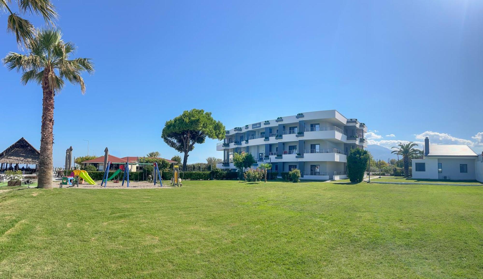 Hotel Golden Sun Nea Mesagkala Luaran gambar